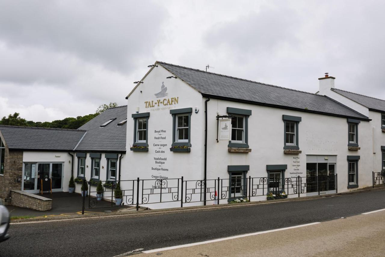 The Tal-Y-Cafn Hotel Conwy Exteriér fotografie